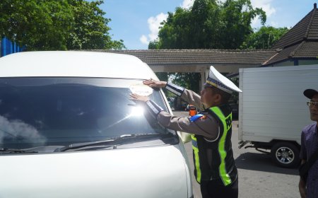 Melalui Polantas Menyapa, Polres Malang Kampanyekan Kesadaran Berlalu Lintas di OPS Keselamatan Semeru