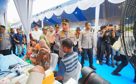 Tapteng Terima 16 Truk Bantuan saat Kunjungan Kapolri