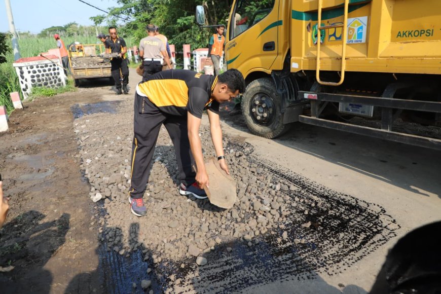 Polres Magetan Revitalisasi Jembatan Mangge Demi Kemudahan Warga